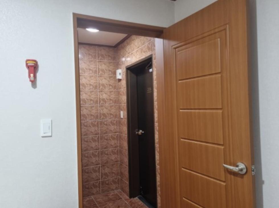 Oreum Motel Jeju Exterior foto